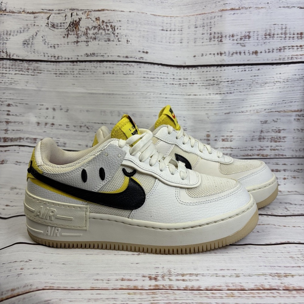 Nike Air Force 1 Shadow 'Go the Extra Smile' White Sneakers, Size 7.5 DO5872-100